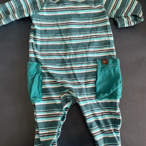 Tea collection romper - Picture 3 of 3